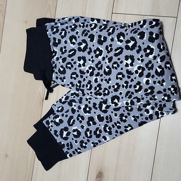 Lola & Taylor pant - Picture 3 of 7